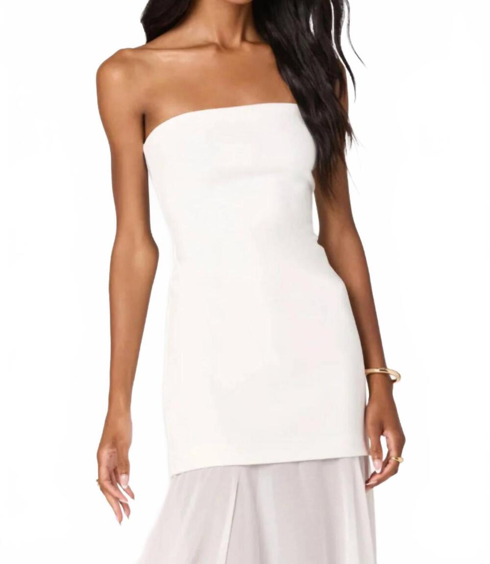 NEW ASTR lizet maxi dress in white - Picture 4 of 4